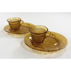 2 Vintage 70s Indiana Glass Amber Tiara Daisy Sandwich Snack Plate & Cup Cottage